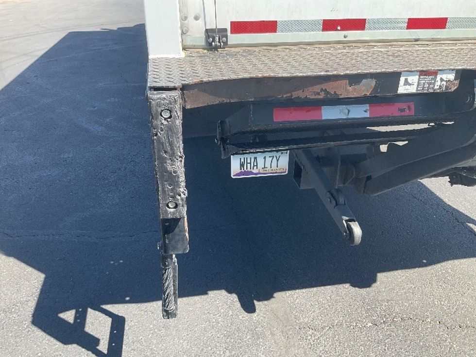 Medium Duty Box Truck-Light and Medium Duty Trucks-Freightliner-2021-M2-Phoenix-AZ-123,434\n\t\tmiles-$ 70,250 - Image 28