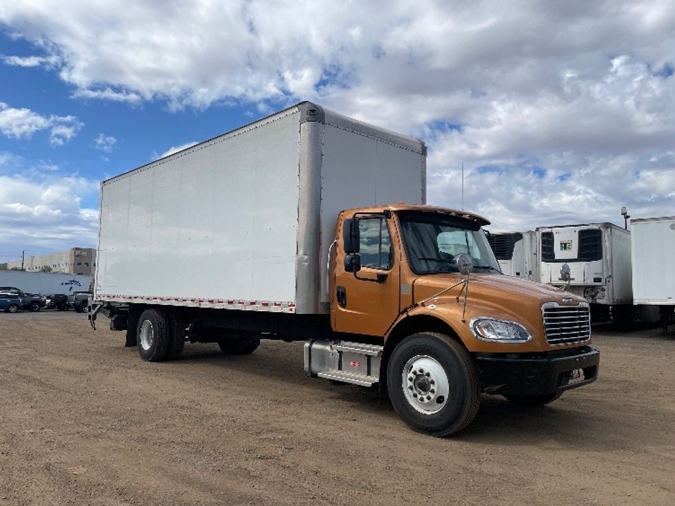 Medium Duty Box Truck-Light and Medium Duty Trucks-Freightliner-2021-M2-Phoenix-AZ-185,395\n\t\tmiles-$ 63,000 - Image 1