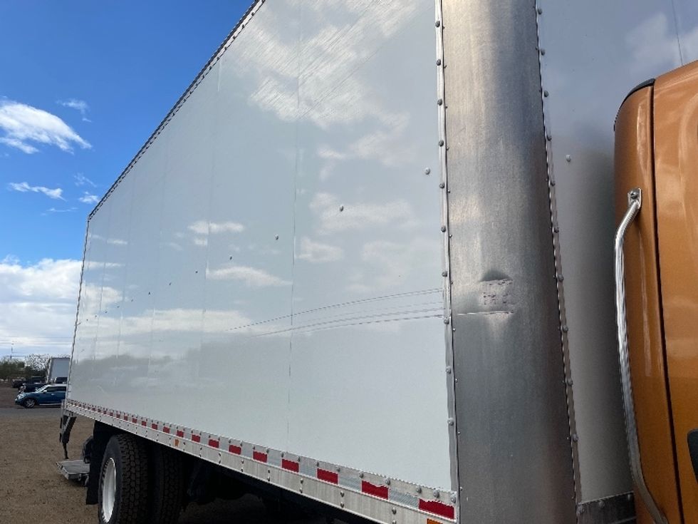 Medium Duty Box Truck-Light and Medium Duty Trucks-Freightliner-2021-M2-Phoenix-AZ-185,395\n\t\tmiles-$ 63,000 - Image 27