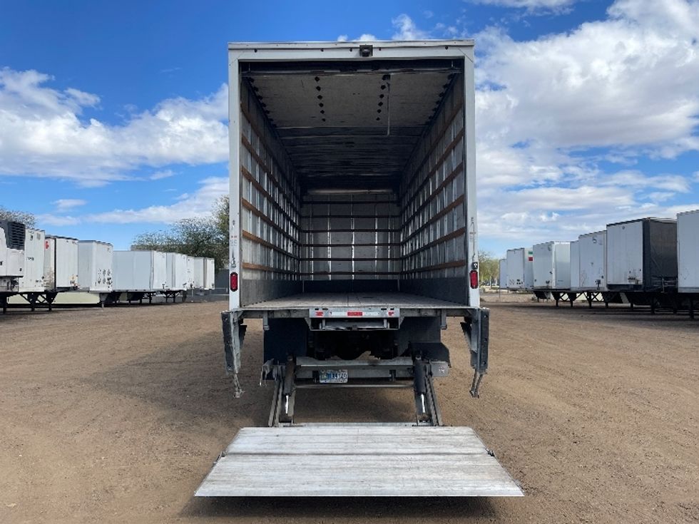 Medium Duty Box Truck-Light and Medium Duty Trucks-Freightliner-2021-M2-Phoenix-AZ-185,395\n\t\tmiles-$ 63,000 - Image 9
