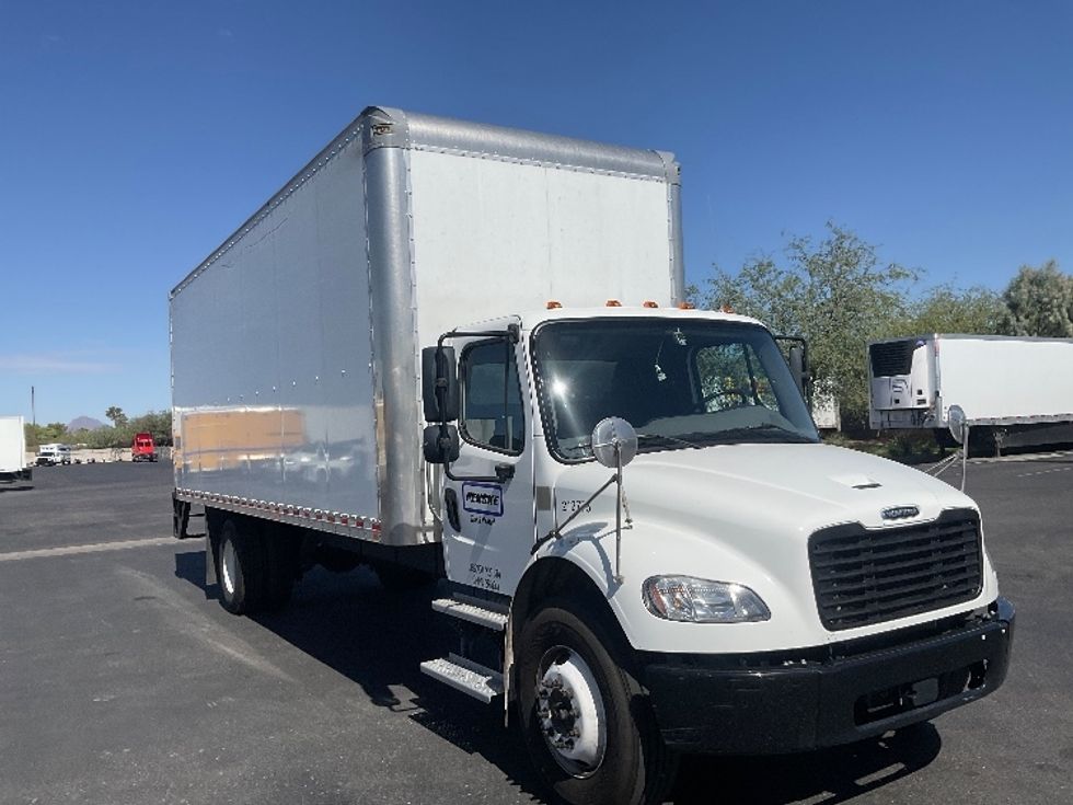 Medium Duty Box Truck-Light and Medium Duty Trucks-Freightliner-2021-M2-Phoenix-AZ-186,352\n\t\tmiles-$ 48,000 - Image 1