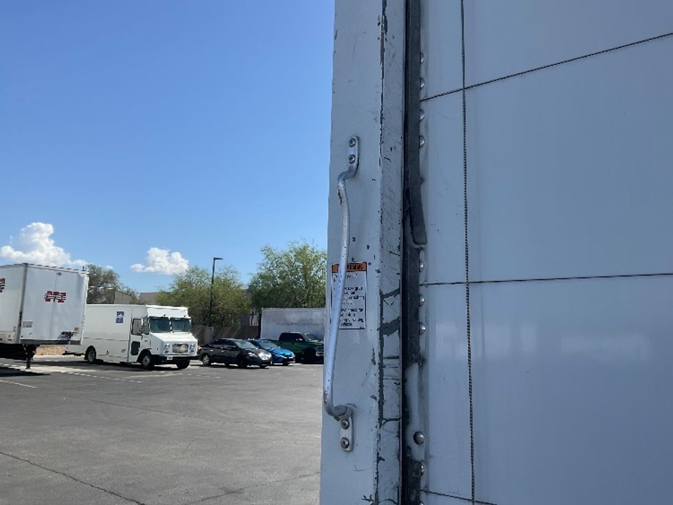 Medium Duty Box Truck-Light and Medium Duty Trucks-Freightliner-2021-M2-Phoenix-AZ-186,352\n\t\tmiles-$ 48,000 - Image 26