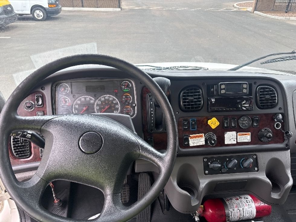 Medium Duty Box Truck-Light and Medium Duty Trucks-Freightliner-2021-M2-Phoenix-AZ-206,100\n\t\tmiles-$ 60,500 - Image 17