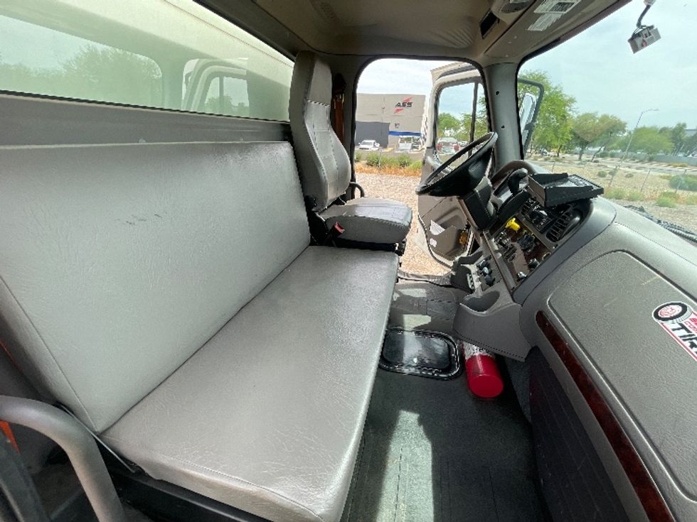 Medium Duty Box Truck-Light and Medium Duty Trucks-Freightliner-2021-M2-Phoenix-AZ-217,688\n\t\tmiles-$ 44,500 - Image 22