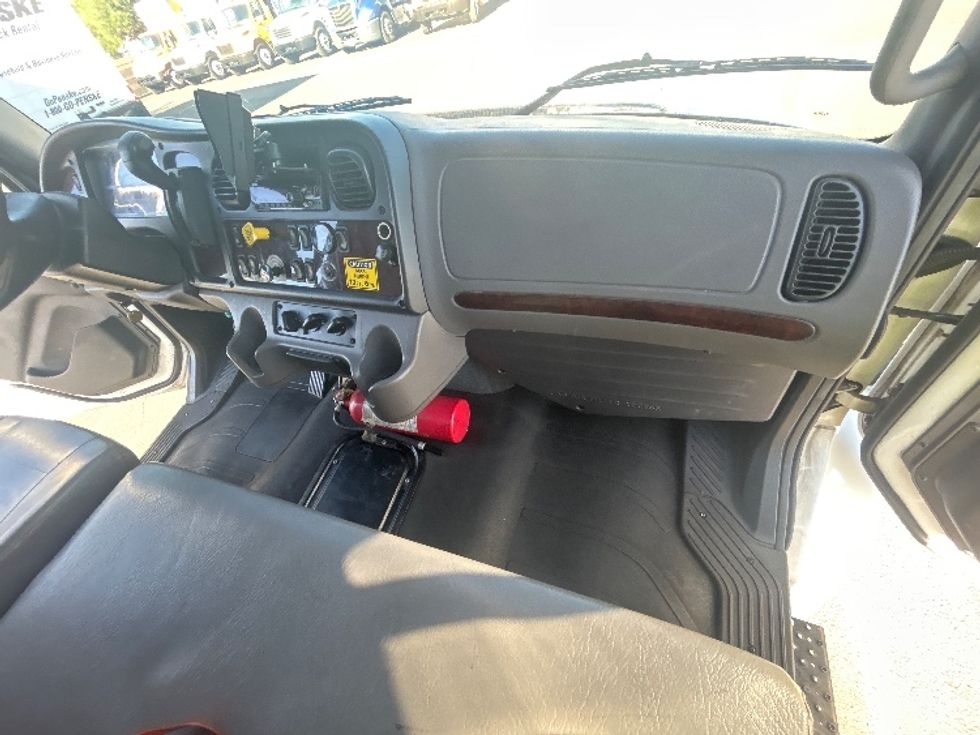 Medium Duty Box Truck-Light and Medium Duty Trucks-Freightliner-2021-M2-Phoenix-AZ-82,194\n\t\tmiles-$ 59,250 - Image 21