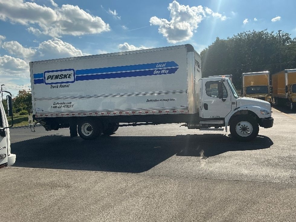 Medium Duty Box Truck-Light and Medium Duty Trucks-Freightliner-2021-M2-Piqua-OH-213,159\n\t\tmiles-$ 52,250 - Image 15