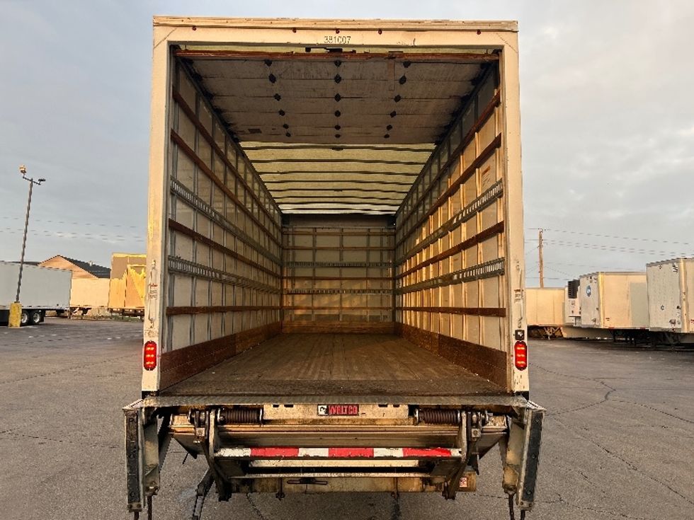 Medium Duty Box Truck-Light and Medium Duty Trucks-Freightliner-2021-M2-Piqua-OH-234,734\n\t\tmiles-$ 48,500 - Image 8