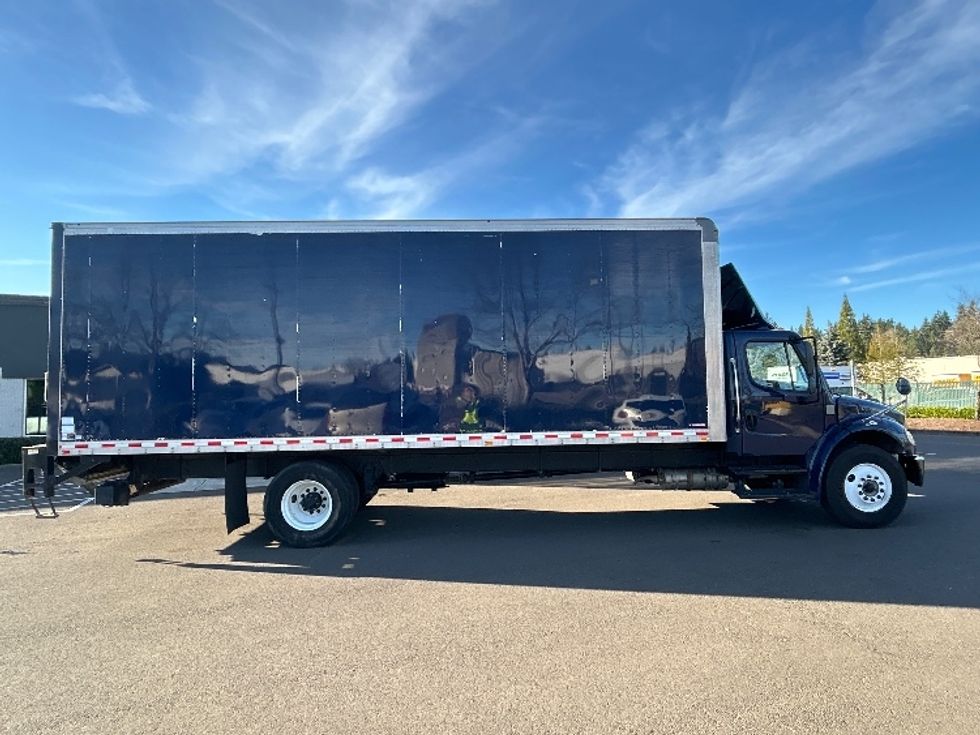 Medium Duty Box Truck-Light and Medium Duty Trucks-Freightliner-2021-M2-Portland-OR-109,194\n\t\tmiles-$ 69,750 - Image 15