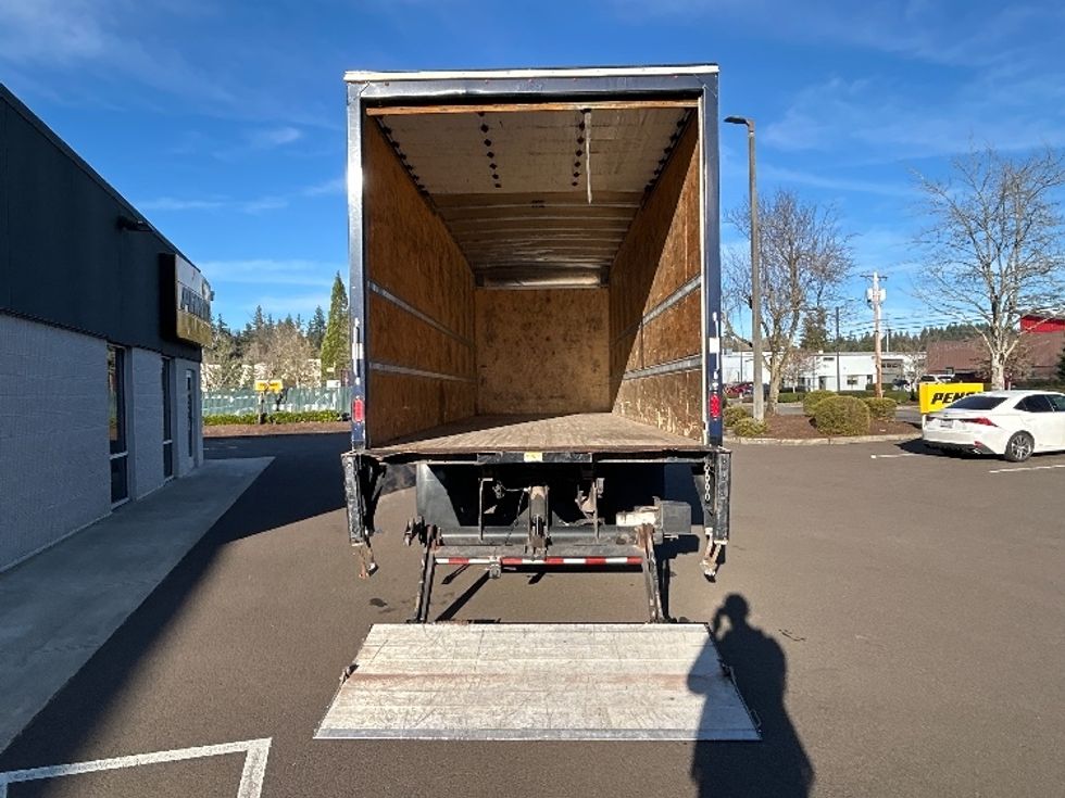 Medium Duty Box Truck-Light and Medium Duty Trucks-Freightliner-2021-M2-Portland-OR-109,194\n\t\tmiles-$ 69,750 - Image 9