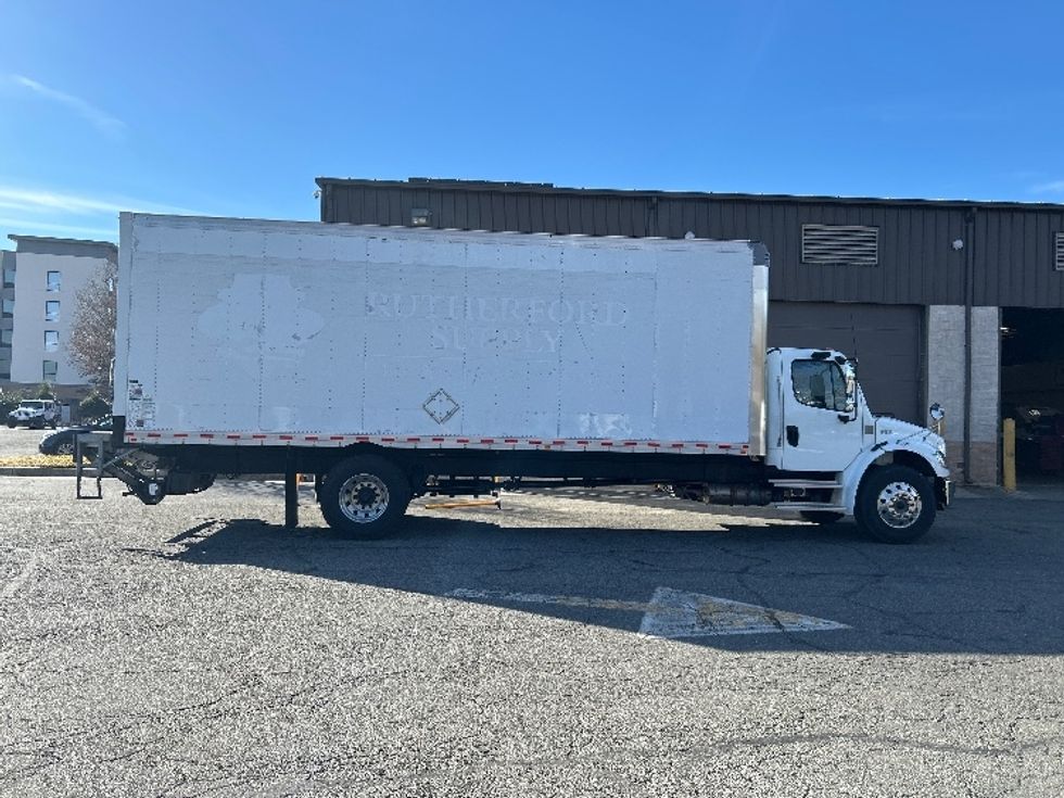 Medium Duty Box Truck-Light and Medium Duty Trucks-Freightliner-2021-M2-Prince George-VA-158,421\n\t\tmiles-$ 62,500 - Image 15