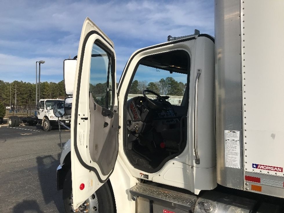 Medium Duty Box Truck-Light and Medium Duty Trucks-Freightliner-2021-M2-Prince George-VA-158,421\n\t\tmiles-$ 62,500 - Image 16