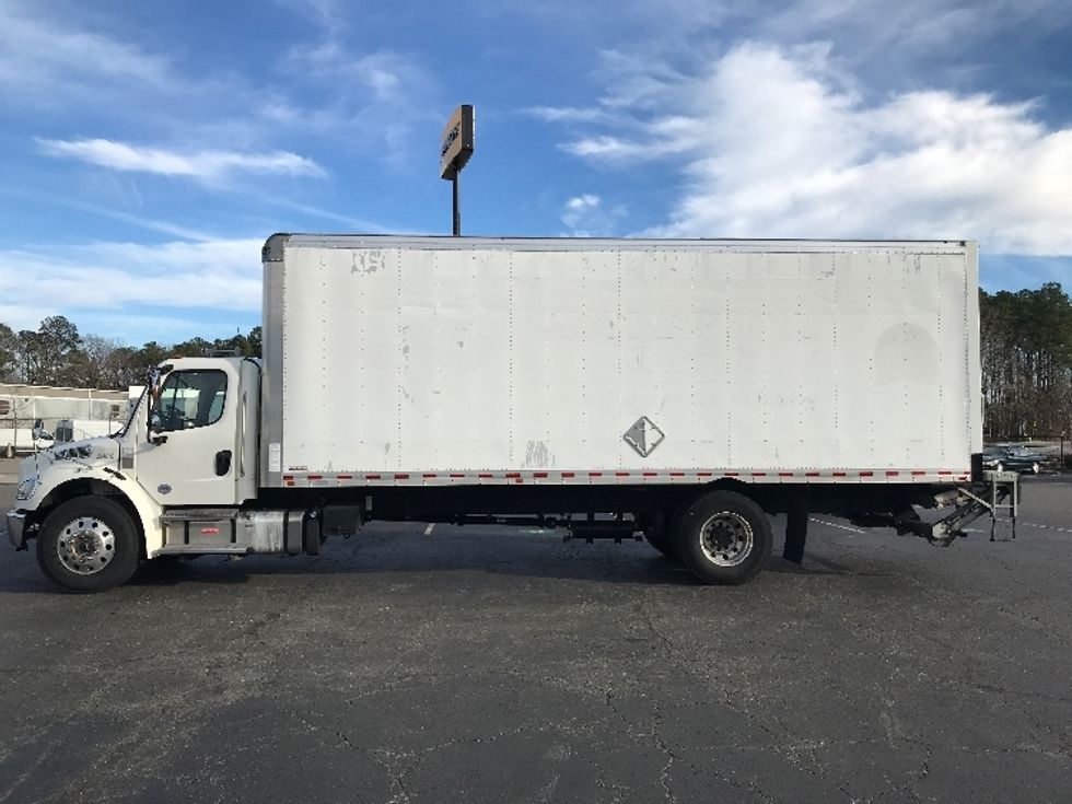 Medium Duty Box Truck-Light and Medium Duty Trucks-Freightliner-2021-M2-Prince George-VA-158,421\n\t\tmiles-$ 62,500 - Image 4