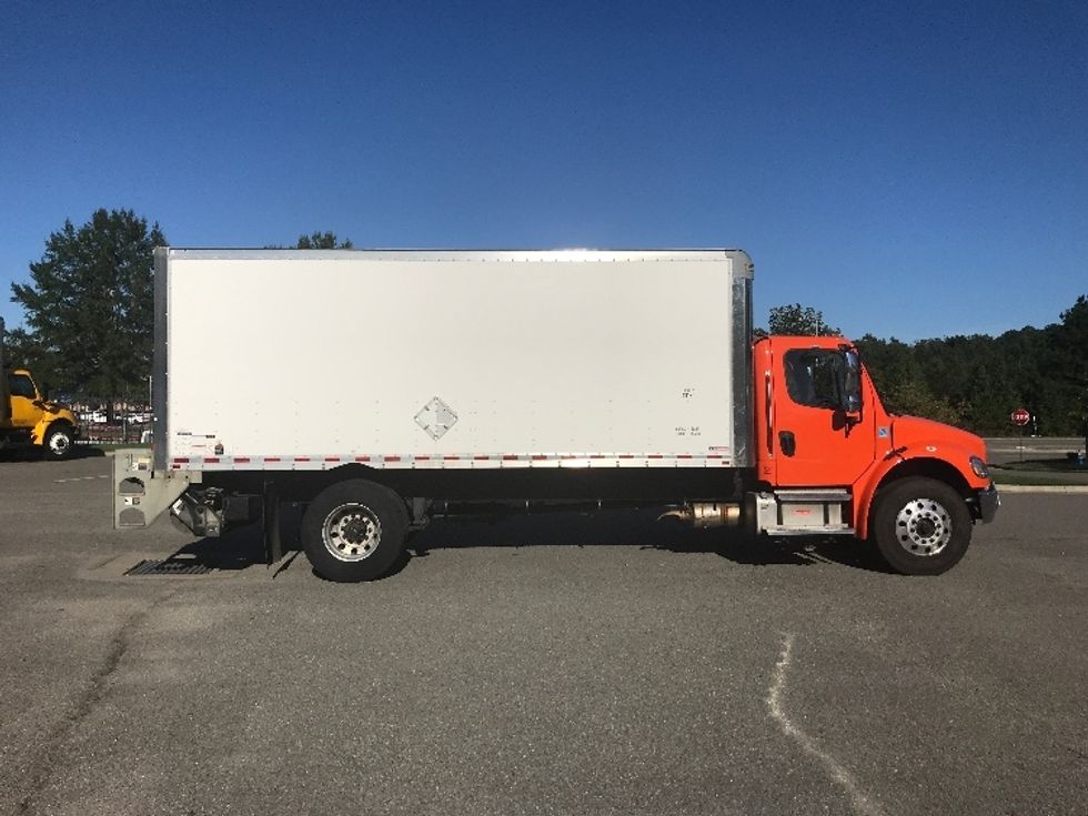 Medium Duty Box Truck-Light and Medium Duty Trucks-Freightliner-2021-M2-Prince George-VA-239,074\n\t\tmiles-$ 31,000 - Image 15