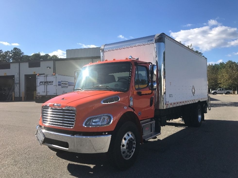 Medium Duty Box Truck-Light and Medium Duty Trucks-Freightliner-2021-M2-Prince George-VA-239,074\n\t\tmiles-$ 31,000 - Image 3