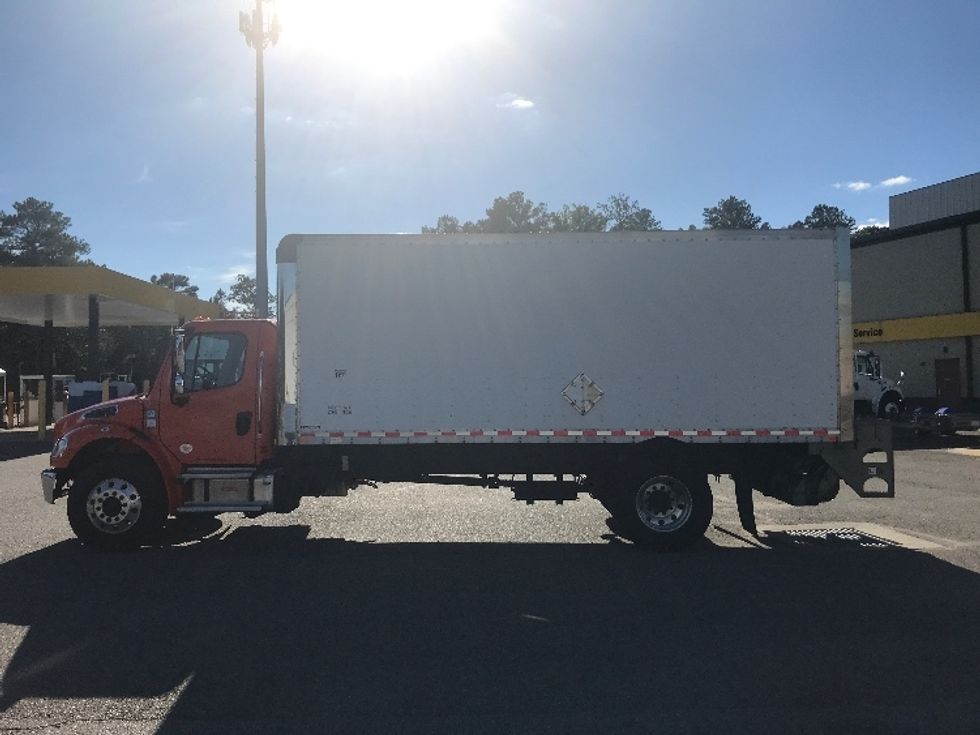 Medium Duty Box Truck-Light and Medium Duty Trucks-Freightliner-2021-M2-Prince George-VA-239,074\n\t\tmiles-$ 31,000 - Image 4