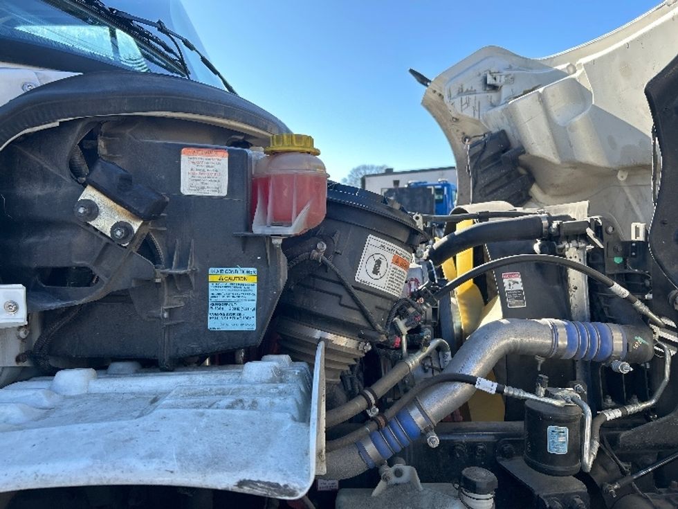 Medium Duty Box Truck-Light and Medium Duty Trucks-Freightliner-2021-M2-Prince George-VA-50,472\n\t\tmiles-$ 71,250 - Image 23