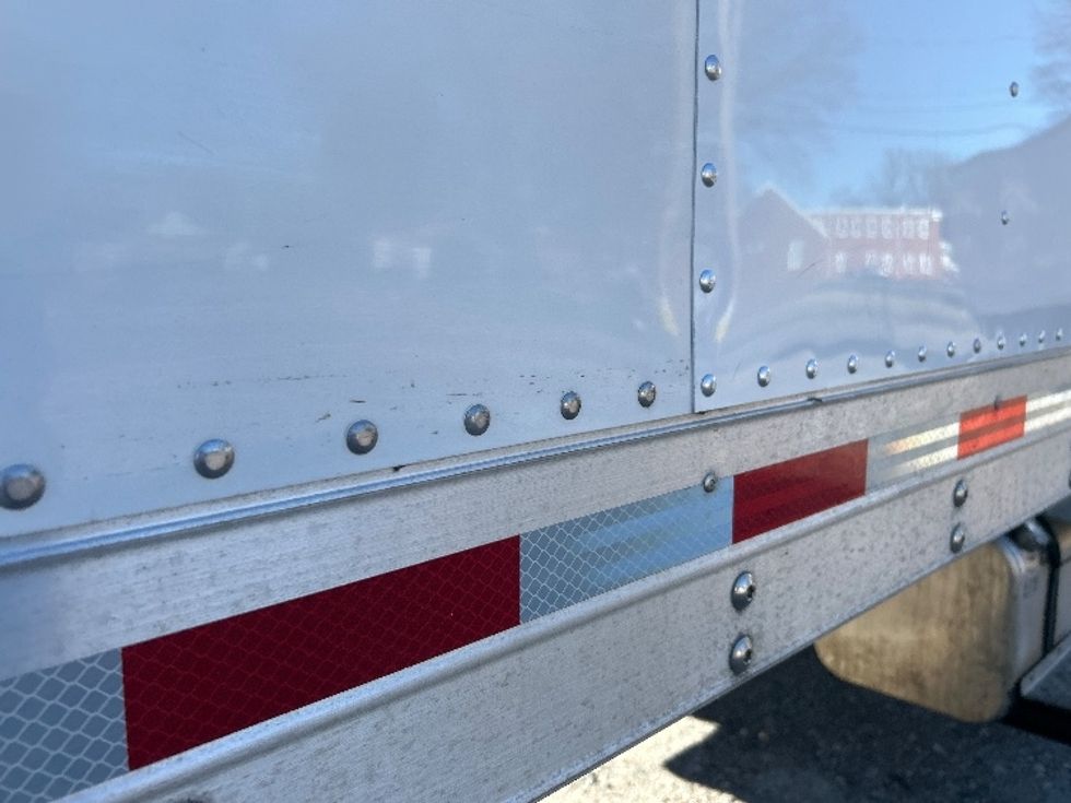 Medium Duty Box Truck-Light and Medium Duty Trucks-Freightliner-2021-M2-Prince George-VA-50,472\n\t\tmiles-$ 71,250 - Image 27