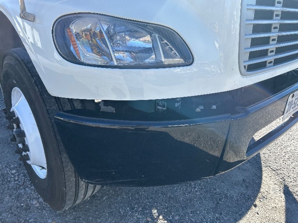 Medium Duty Box Truck-Light and Medium Duty Trucks-Freightliner-2021-M2-Prince George-VA-50,472\n\t\tmiles-$ 71,250 - Image 29