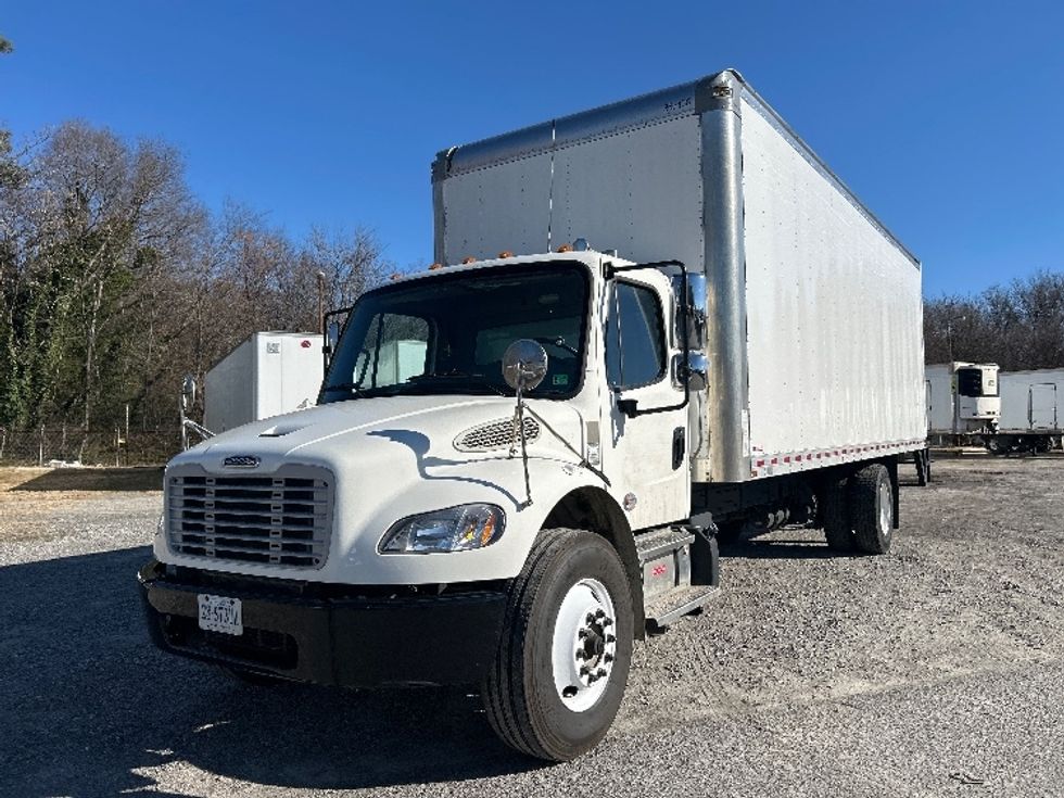 Medium Duty Box Truck-Light and Medium Duty Trucks-Freightliner-2021-M2-Prince George-VA-50,472\n\t\tmiles-$ 71,250 - Image 3