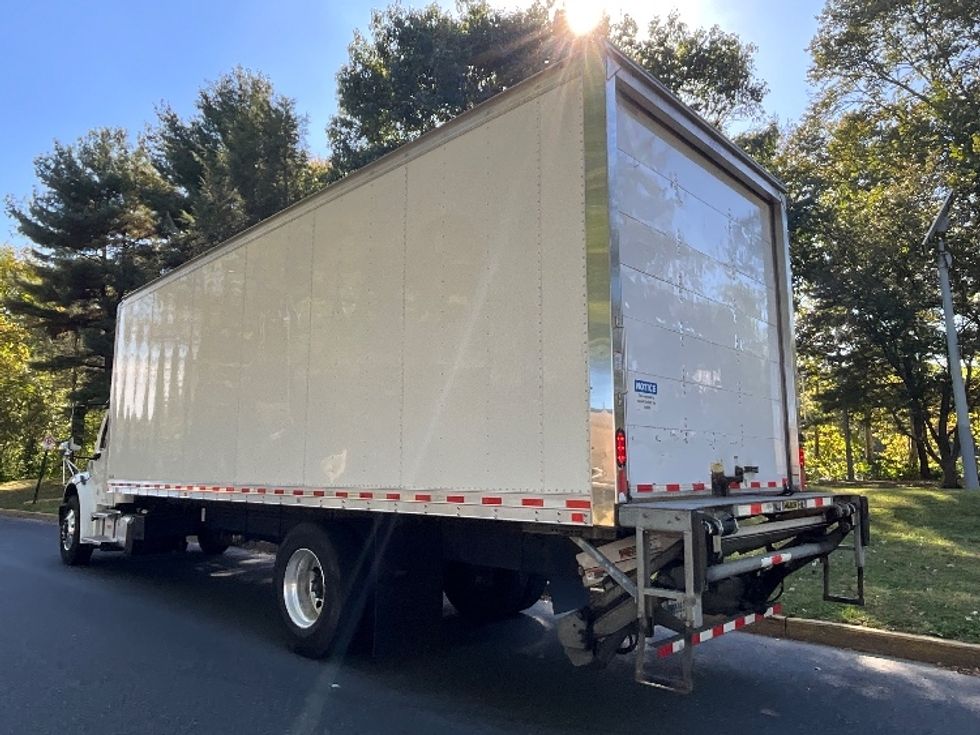 Medium Duty Box Truck-Light and Medium Duty Trucks-Freightliner-2021-M2-Reading-PA-218,530\n\t\tmiles-$ 49,750 - Image 6