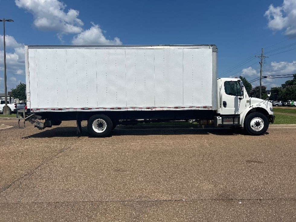 Medium Duty Box Truck-Light and Medium Duty Trucks-Freightliner-2021-M2-Richland-MS-111,879\n\t\tmiles-$ 63,500 - Image 15