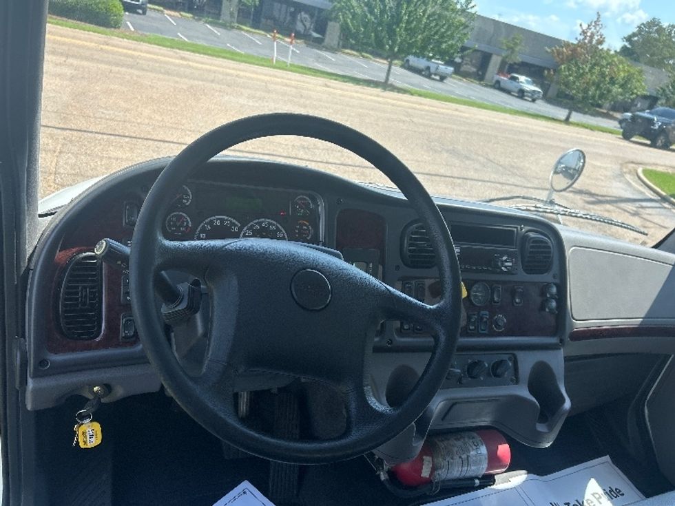 Medium Duty Box Truck-Light and Medium Duty Trucks-Freightliner-2021-M2-Richland-MS-111,879\n\t\tmiles-$ 63,500 - Image 18