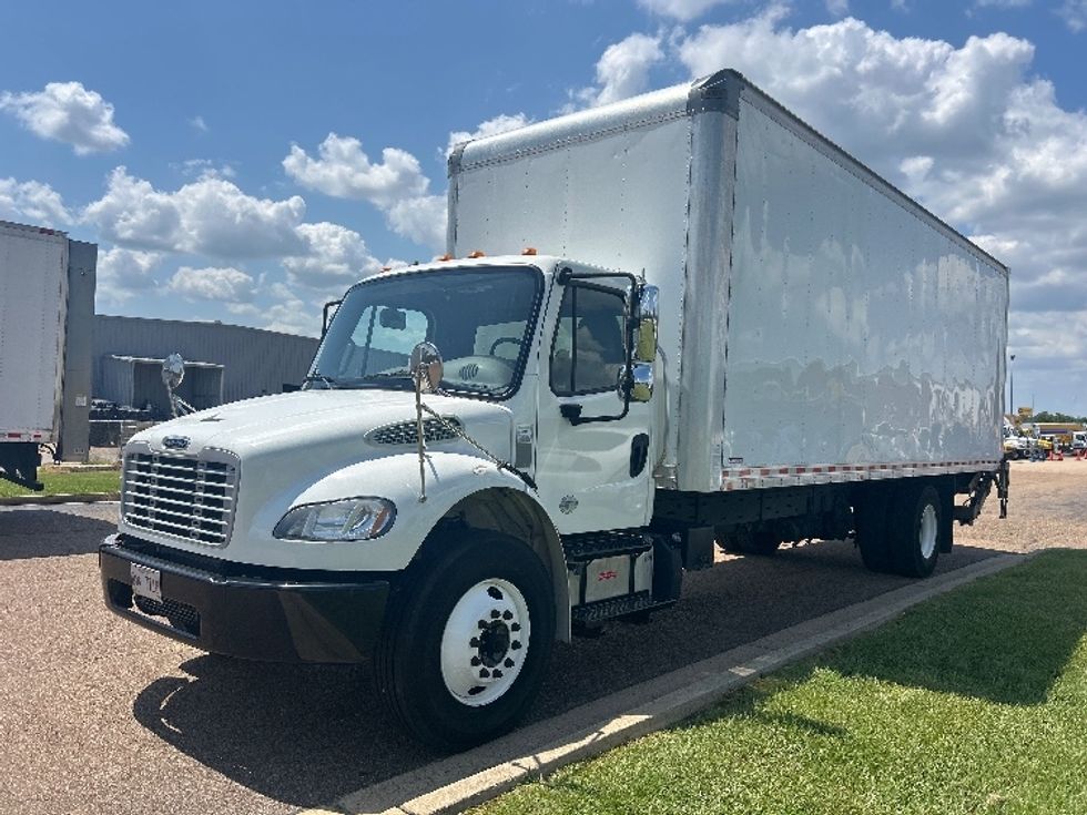 Medium Duty Box Truck-Light and Medium Duty Trucks-Freightliner-2021-M2-Richland-MS-111,879\n\t\tmiles-$ 63,500 - Image 3