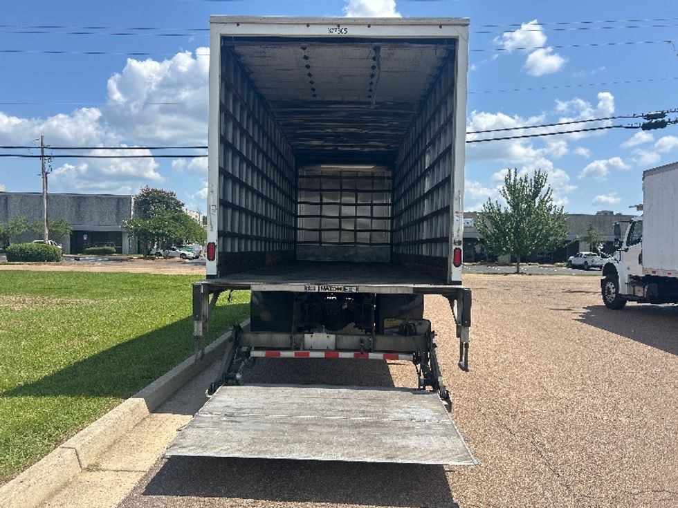 Medium Duty Box Truck-Light and Medium Duty Trucks-Freightliner-2021-M2-Richland-MS-111,879\n\t\tmiles-$ 63,500 - Image 9