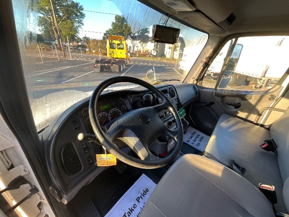 Medium Duty Box Truck-Light and Medium Duty Trucks-Freightliner-2021-M2-Richmond-VA-249,484\n\t\tmiles-$ 47,750 - Image 17