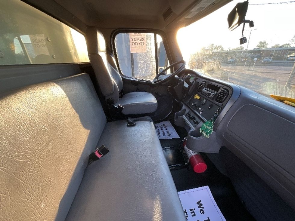 Medium Duty Box Truck-Light and Medium Duty Trucks-Freightliner-2021-M2-Richmond-VA-249,484\n\t\tmiles-$ 47,750 - Image 22