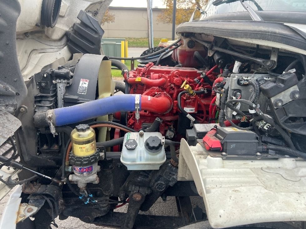 Medium Duty Box Truck-Light and Medium Duty Trucks-Freightliner-2021-M2-Rochester-NY-198,652\n\t\tmiles-$ 46,000 - Image 24