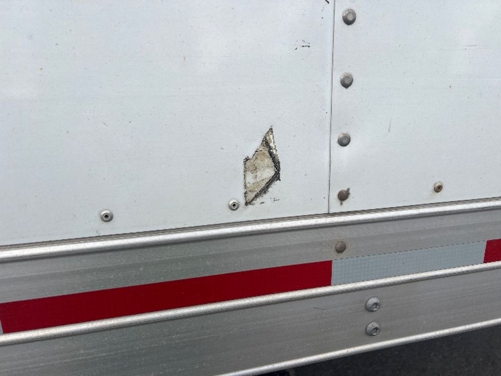 Medium Duty Box Truck-Light and Medium Duty Trucks-Freightliner-2021-M2-Rochester-NY-198,652\n\t\tmiles-$ 46,000 - Image 28