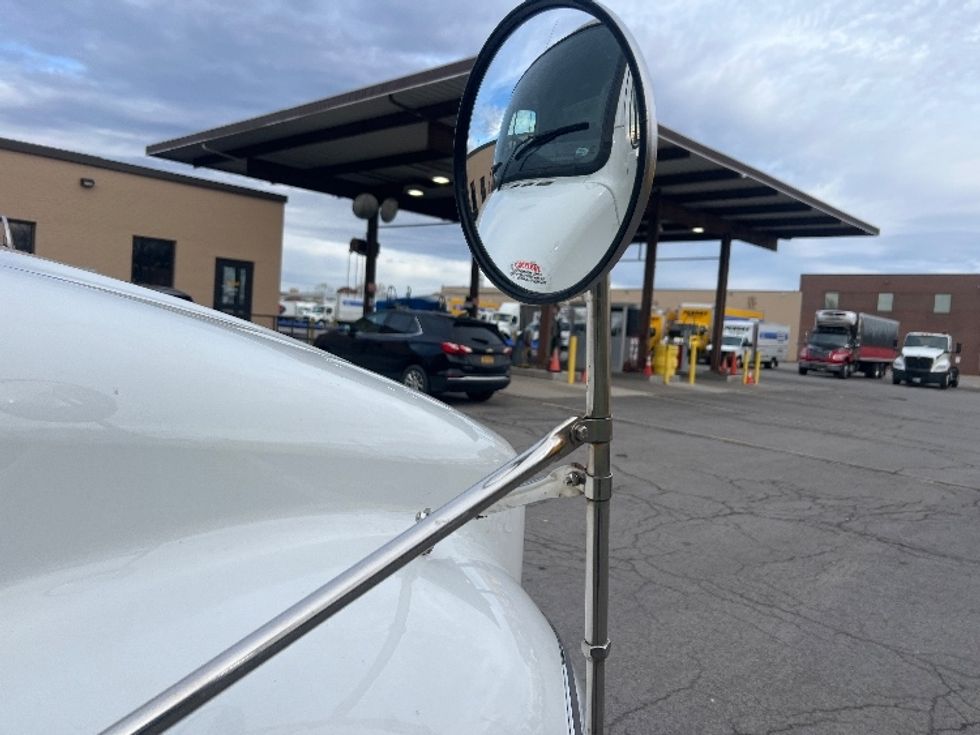 Medium Duty Box Truck-Light and Medium Duty Trucks-Freightliner-2021-M2-Rochester-NY-203,511\n\t\tmiles-$ 45,250 - Image 26
