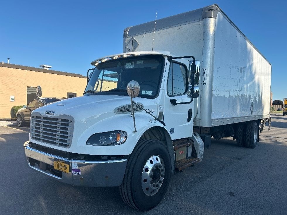Medium Duty Box Truck-Light and Medium Duty Trucks-Freightliner-2021-M2-Rochester-NY-210,002\n\t\tmiles-$ 47,250 - Image 3