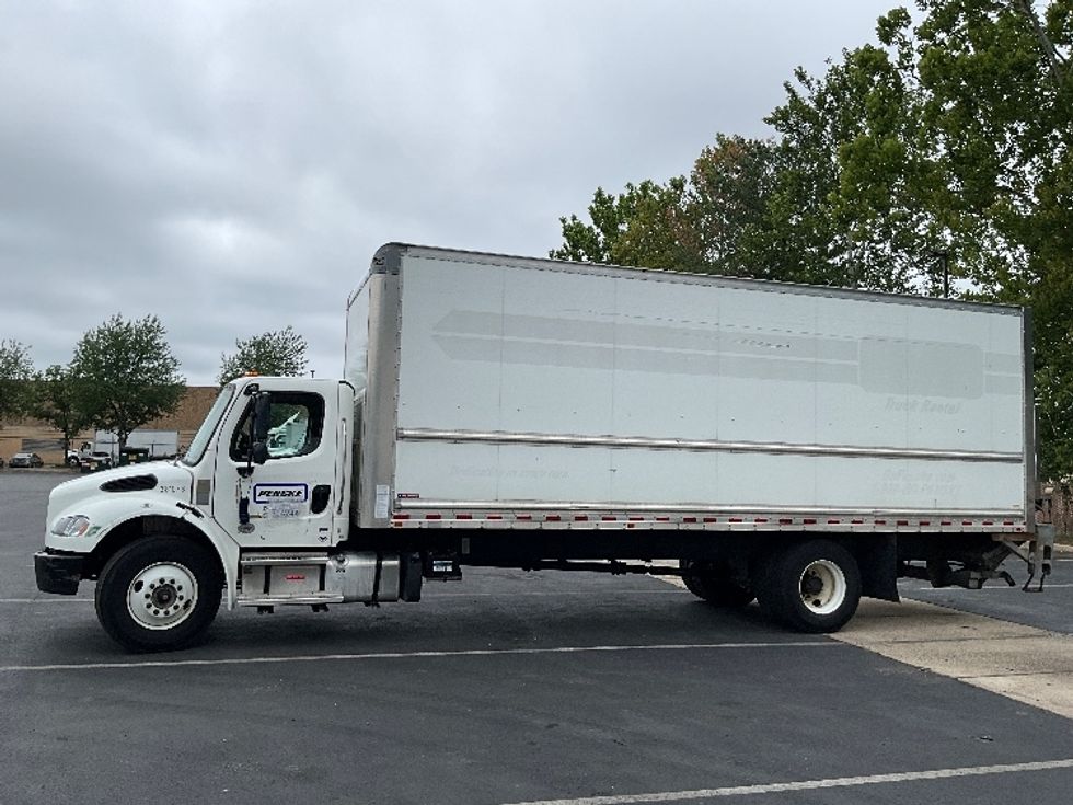 Medium Duty Box Truck-Light and Medium Duty Trucks-Freightliner-2021-M2-Rockville-MD-190,812\n\t\tmiles-$ 61,250 - Image 4