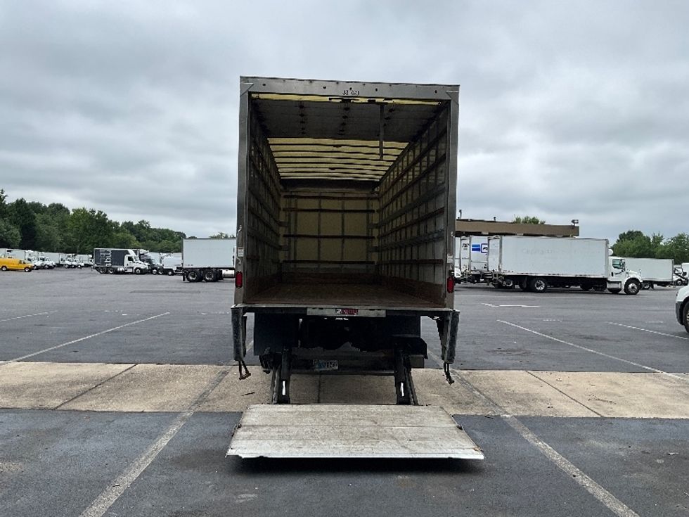 Medium Duty Box Truck-Light and Medium Duty Trucks-Freightliner-2021-M2-Rockville-MD-190,812\n\t\tmiles-$ 61,250 - Image 9