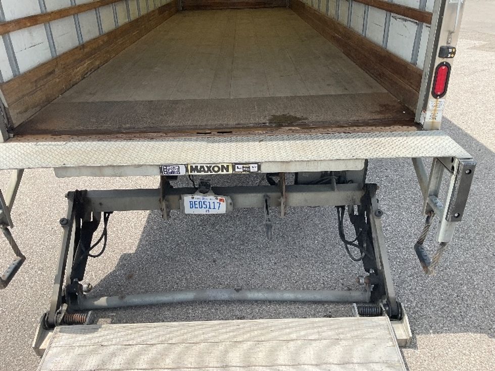 Medium Duty Box Truck-Light and Medium Duty Trucks-Freightliner-2021-M2-Saginaw-MI-187,861\n\t\tmiles-$ 57,000 - Image 10