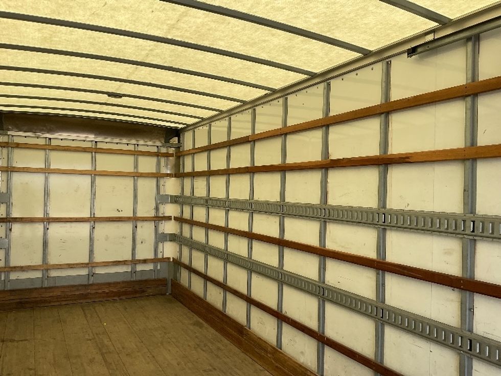 Medium Duty Box Truck-Light and Medium Duty Trucks-Freightliner-2021-M2-Saginaw-MI-187,861\n\t\tmiles-$ 57,000 - Image 12