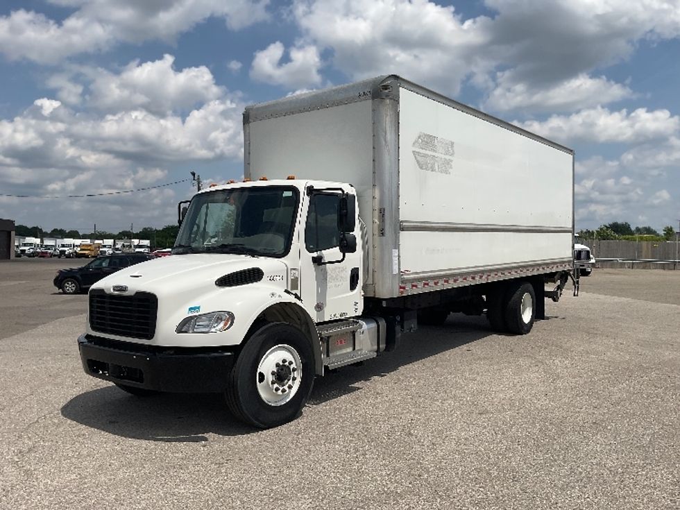 Medium Duty Box Truck-Light and Medium Duty Trucks-Freightliner-2021-M2-Saginaw-MI-187,861\n\t\tmiles-$ 57,000 - Image 3