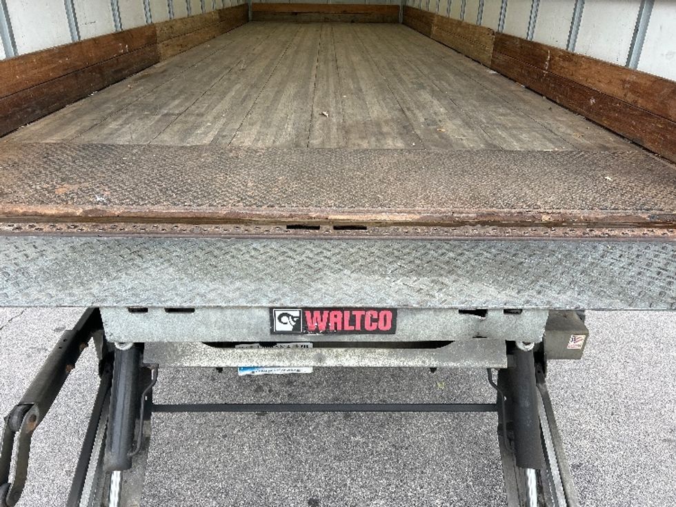 Medium Duty Box Truck-Light and Medium Duty Trucks-Freightliner-2021-M2-Salem-VA-230,111\n\t\tmiles-$ 50,750 - Image 10