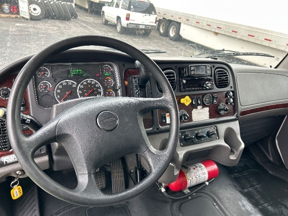 Medium Duty Box Truck-Light and Medium Duty Trucks-Freightliner-2021-M2-Salem-VA-230,111\n\t\tmiles-$ 50,750 - Image 18