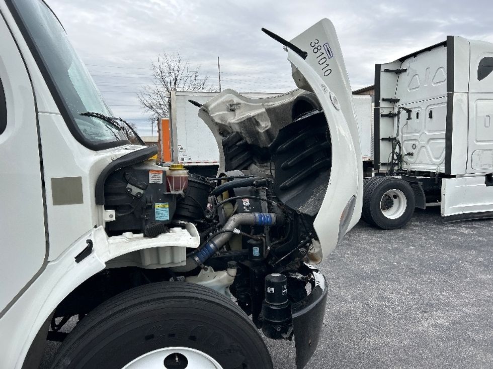 Medium Duty Box Truck-Light and Medium Duty Trucks-Freightliner-2021-M2-Salem-VA-230,111\n\t\tmiles-$ 50,750 - Image 23