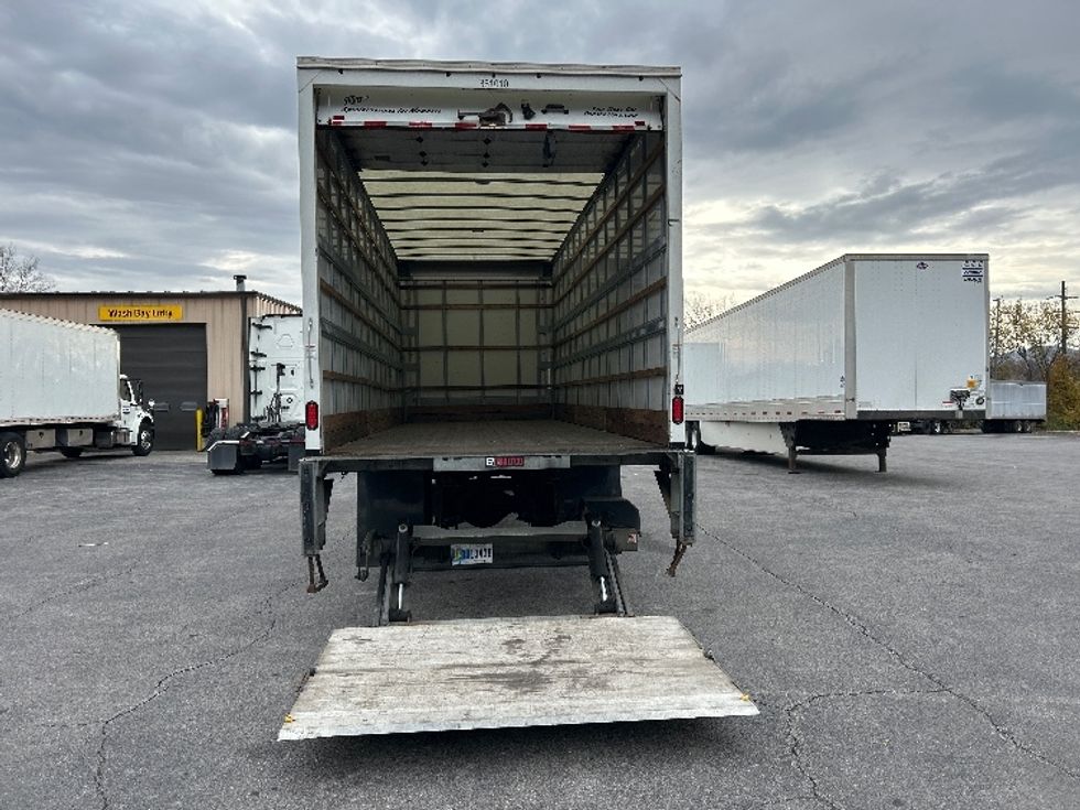 Medium Duty Box Truck-Light and Medium Duty Trucks-Freightliner-2021-M2-Salem-VA-230,111\n\t\tmiles-$ 50,750 - Image 9