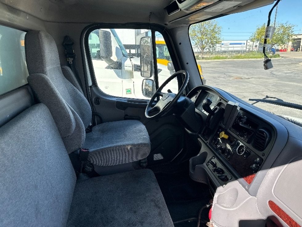 Medium Duty Box Truck-Light and Medium Duty Trucks-Freightliner-2021-M2-Salt Lake City-UT-160,820\n\t\tmiles-$ 50,000 - Image 21