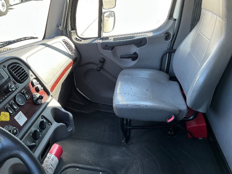 Medium Duty Box Truck-Light and Medium Duty Trucks-Freightliner-2021-M2-San Antonio-TX-159,995\n\t\tmiles-$ 64,250 - Image 19