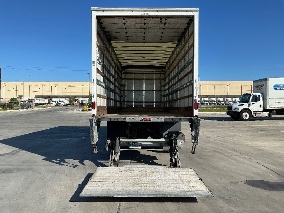 Medium Duty Box Truck-Light and Medium Duty Trucks-Freightliner-2021-M2-San Antonio-TX-159,995\n\t\tmiles-$ 64,250 - Image 9