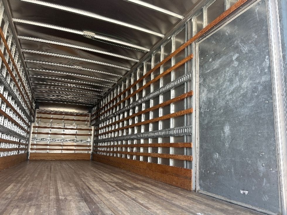 Medium Duty Box Truck-Light and Medium Duty Trucks-Freightliner-2021-M2-San Antonio-TX-167,712\n\t\tmiles-$ 65,750 - Image 11