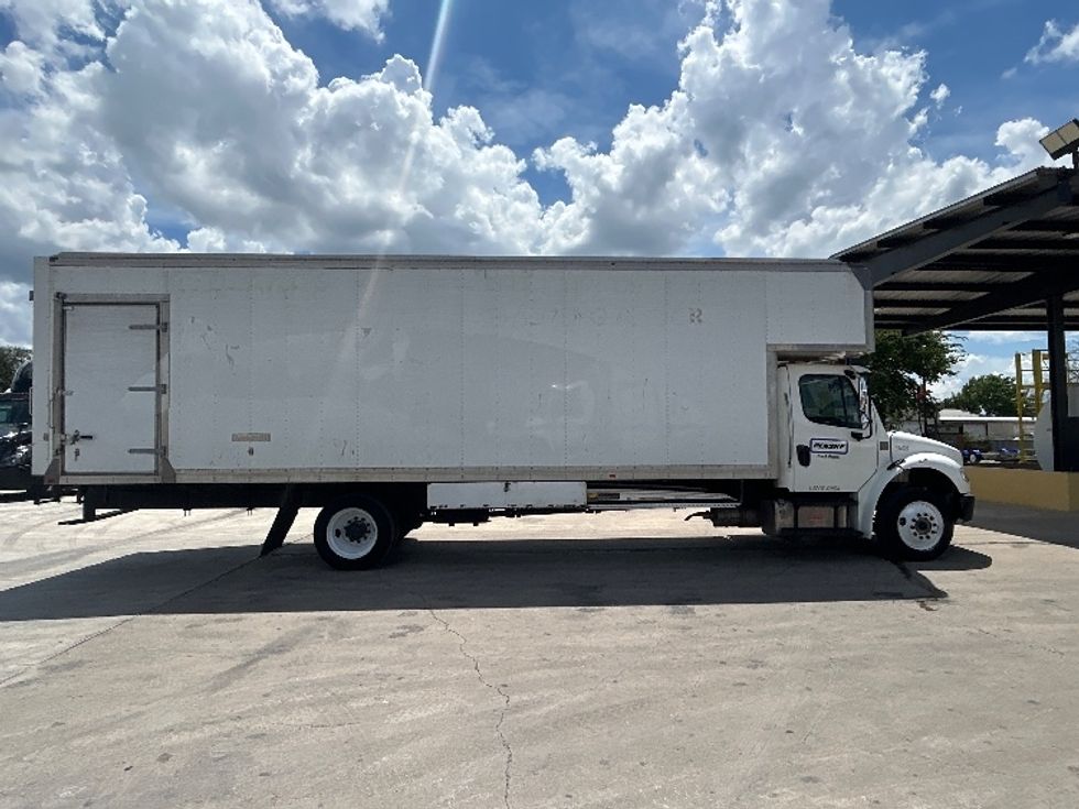 Medium Duty Box Truck-Light and Medium Duty Trucks-Freightliner-2021-M2-San Antonio-TX-167,712\n\t\tmiles-$ 65,750 - Image 14