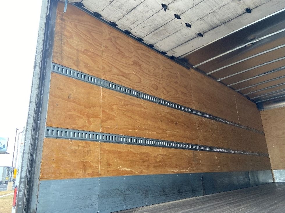 Medium Duty Box Truck-Light and Medium Duty Trucks-Freightliner-2021-M2-San Antonio-TX-181,011\n\t\tmiles-$ 53,000 - Image 10