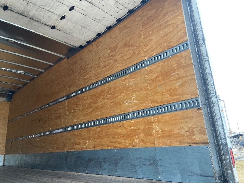 Medium Duty Box Truck-Light and Medium Duty Trucks-Freightliner-2021-M2-San Antonio-TX-181,011\n\t\tmiles-$ 53,000 - Image 11